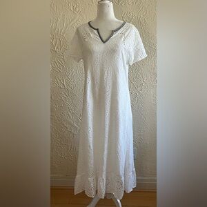 Casual White Crew Neck Flutter Sleeve Midi Dress